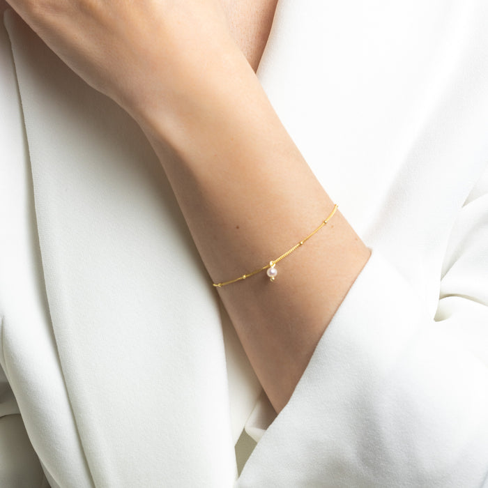 Gold Satellite Pearl Bracelet