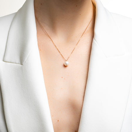 Rose Gold Single Freshwater Pearl Necklace
